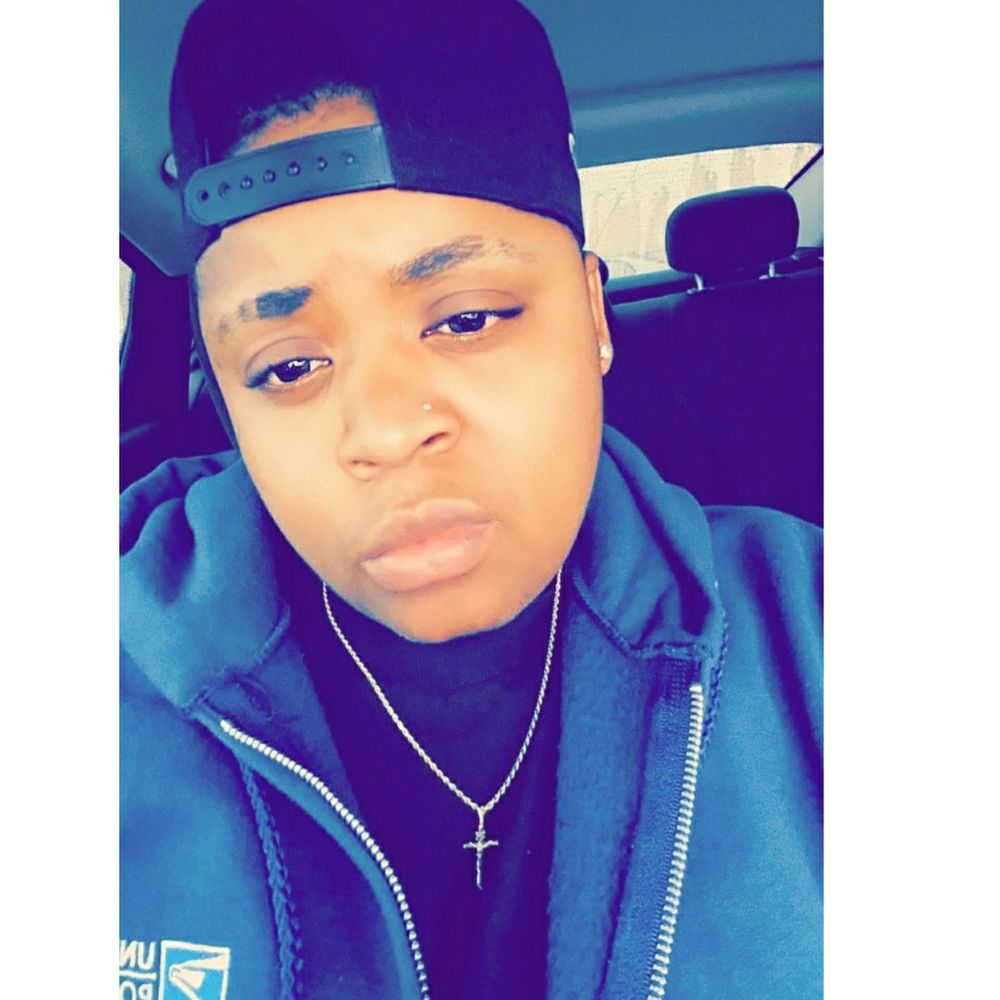 Meet your Posher, Kam